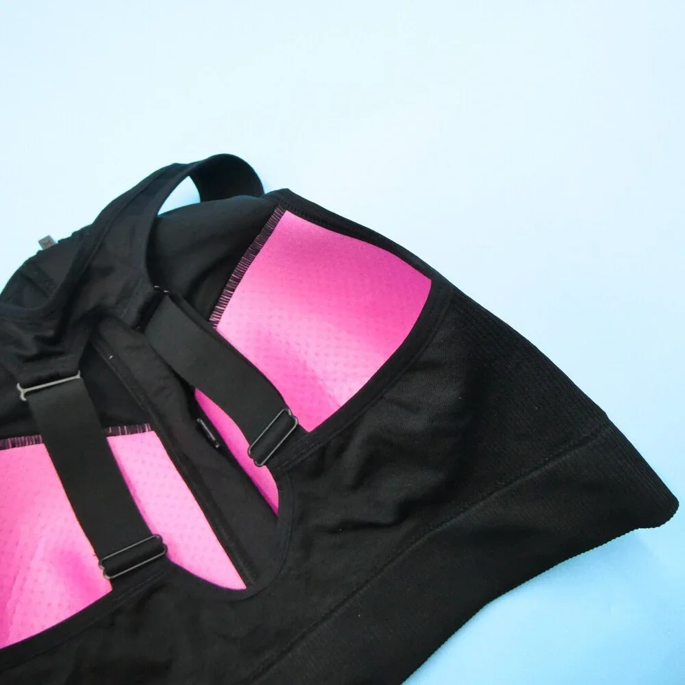 Victorias Secret Sports Bra Medium‎ Black PINK Active Seamless Air Front Zipper